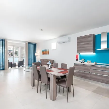 Seaview The Terraces 3 Bedroom 公寓 圣保罗湾城