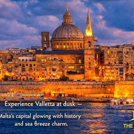 Апартаменты The Terraces Seafront Getaway Malta 3 Bedroom *