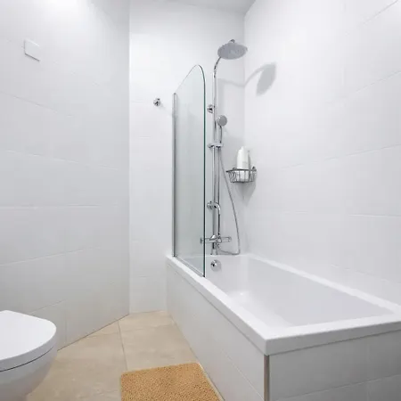 The Terraces Seafront Getaway Malta 3 Bedroom Апартаменты