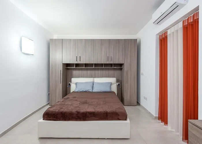 Lägenhet Seaview The Terraces 3 Bedroom St. Paul's Bay