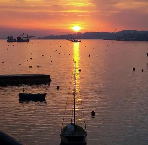 Seaview The Terraces 3 Bedroom St. Paul's Bay