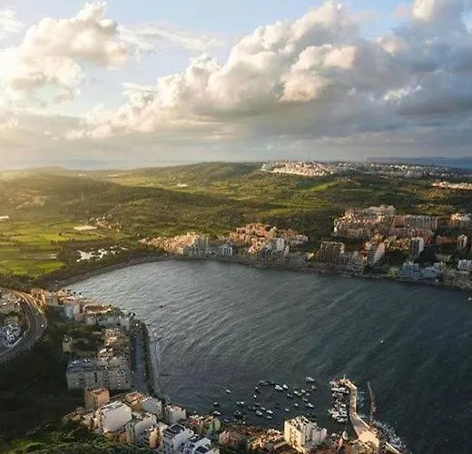 Seaview The Terraces 3 Bedroom * St. Paul's Bay