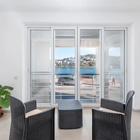 Sea View The Terraces Large 3 Bedroom Beachfront דירה *