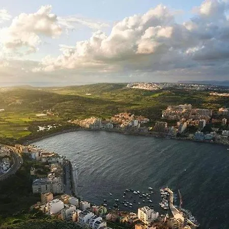Sea View The Terraces Large 3 Bedroom Beachfront * סיינט פול ביי